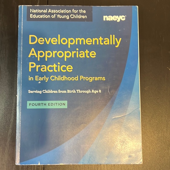 Developmentally Appropriate Practice in Early Childhood Education Fourth Edition - Picture 1 of 2